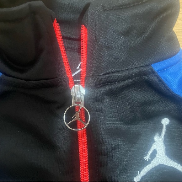 2/$10 Sale! Air Jordan Zip Up Black and Blue Jacket Size 18 Months - Picture 3 of 8